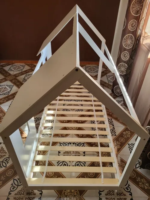 Lit bébé enfant cabane 