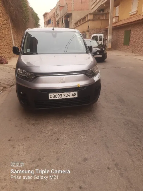 Fiat Doblo 2024 Italie