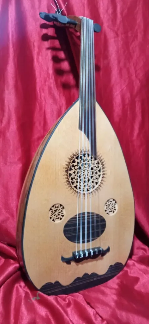 Oud for sale