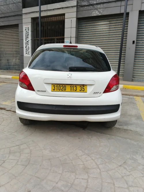 Peugeot 207 plus 2013 