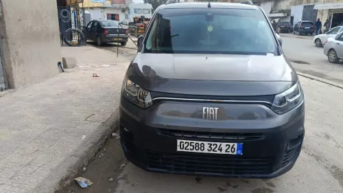 Fiat Doblo 2024 Itali