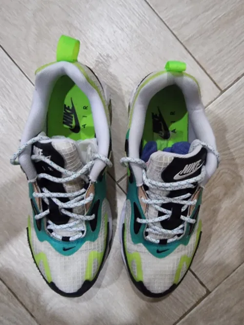 lot de chaussure - basquette et bout