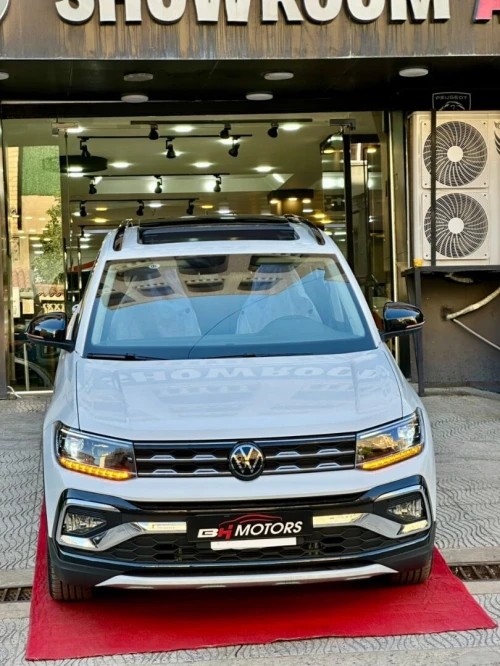Volkswagen T-Cross 2025 R-line