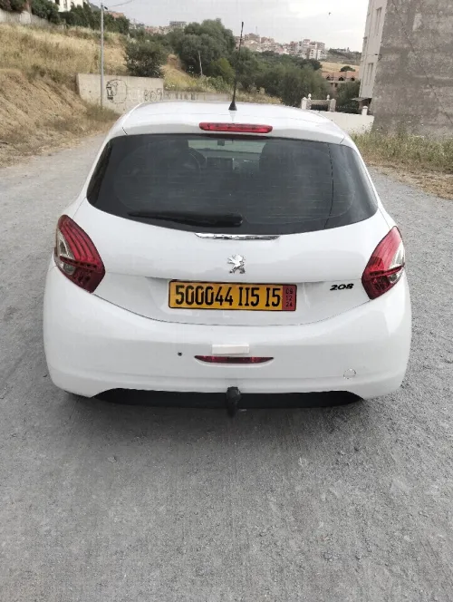 Peugeot 208 2015 Active Facelift