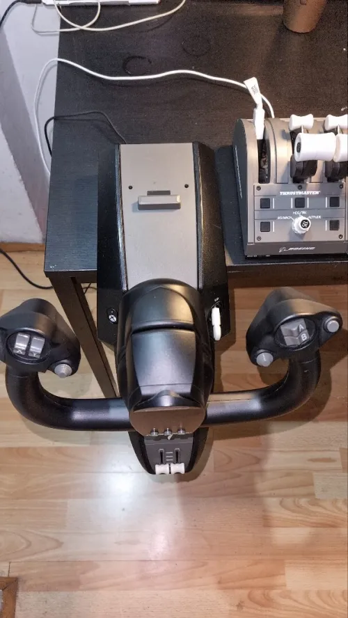 THRUSTMASTER Yoke Édition Boeing PC Xbox,Throttle TRUMASETER Boeing 