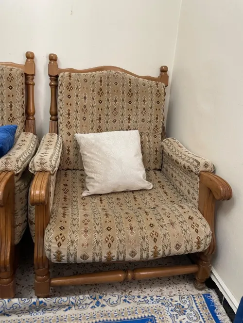 Salon fauteuil en bois hetre 5 place etat 10/10