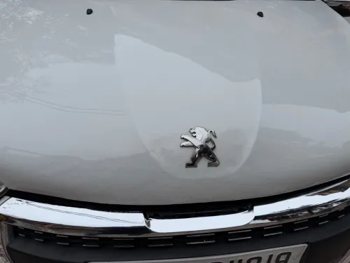 Peugeot 208 2018 Allure