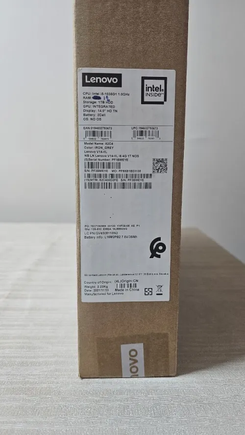 Lenovo V14-IIL - Neuf, jamais utilisé, sous emballage.