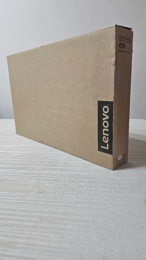 Lenovo V14-IIL - Neuf, jamais utilisé, sous emballage.