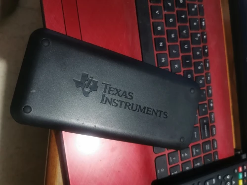Calculatrice Texas Instruments Ti83 Premium CE Originale