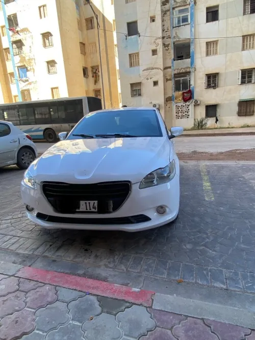 Peugeot 301 2014 Hdi allure