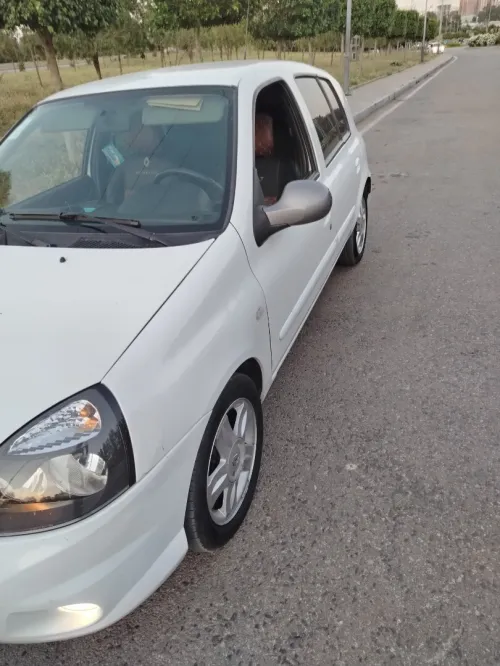 Renault Clio Campus 2012 Bye bye