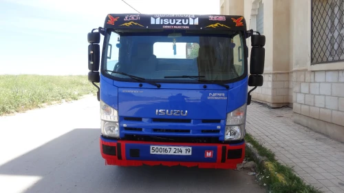 Isuzu NPR 2014