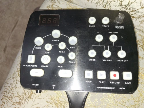 module sonore d'une batterie électronique Millenium MPS-250 