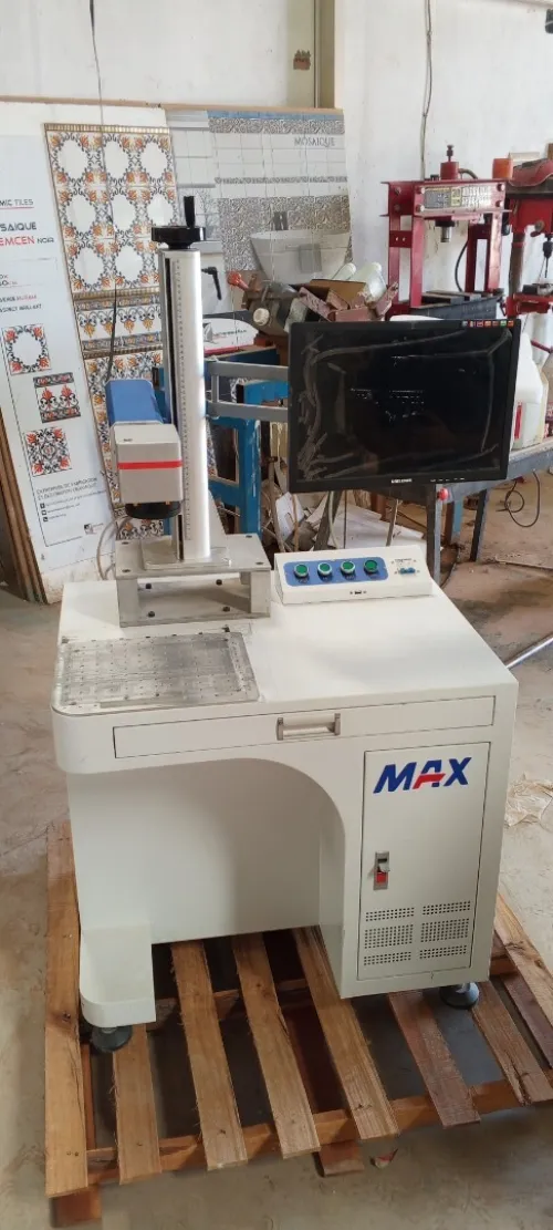 Machine graveur laser 