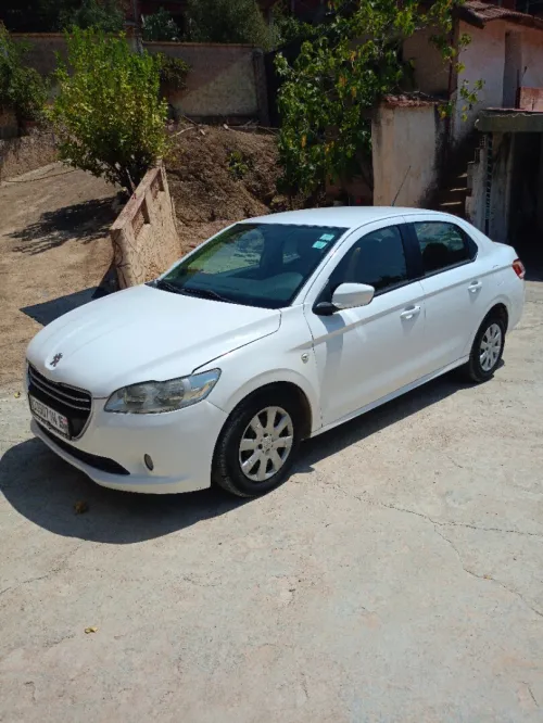 Peugeot 301 2014 Active