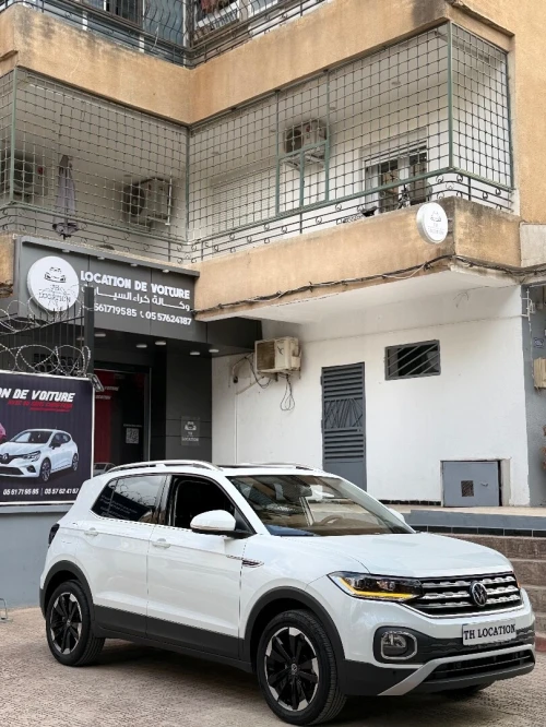TH location de voiture livraison aeroport d alger