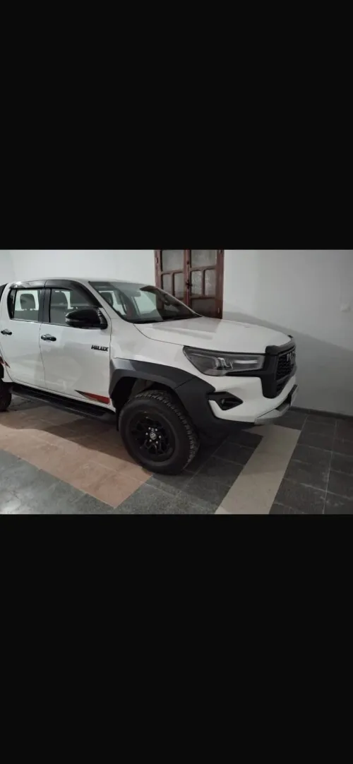 Toyota Hilux gr 2024 