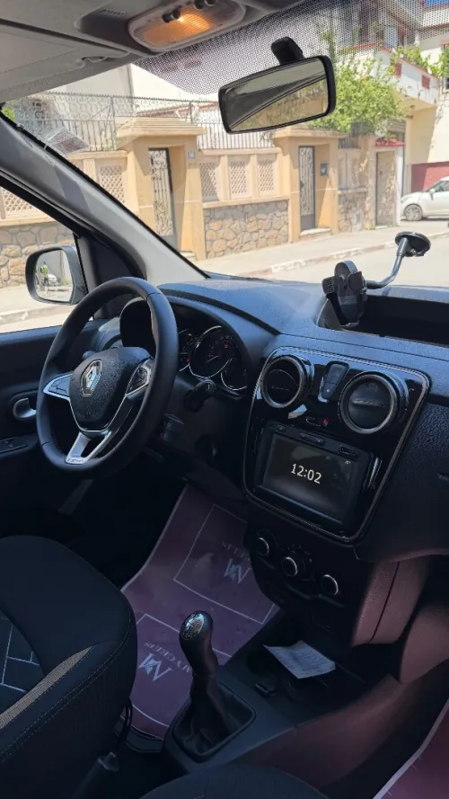 Renault Kangoo 2025 Steway