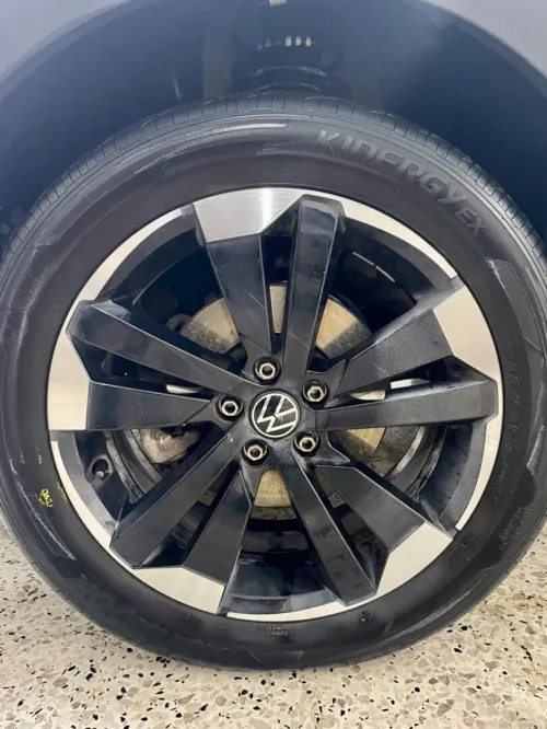 Volkswagen TACOUA 2023 R