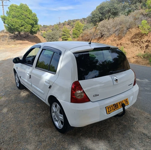 Renault Clio Campus 2014 Mangol