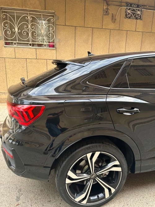 Audi Q3 2023 S ling