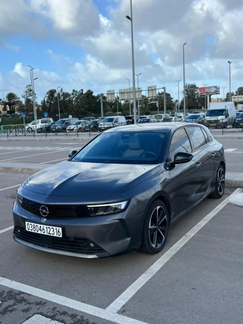 Opel Astra 2023 