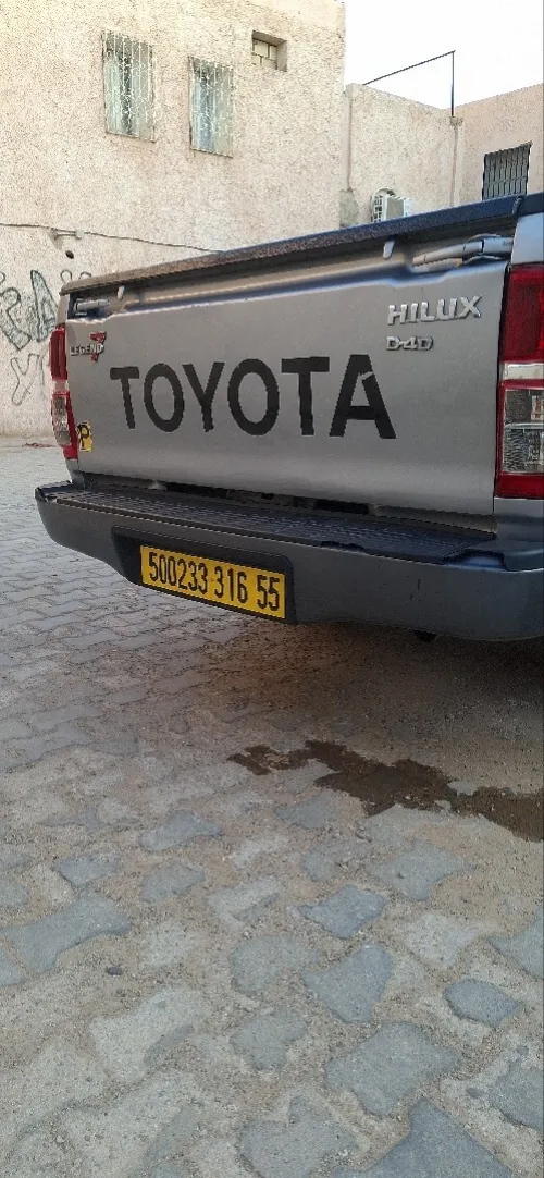 Toyota Hilux 2016 LEGEND DC 4x2