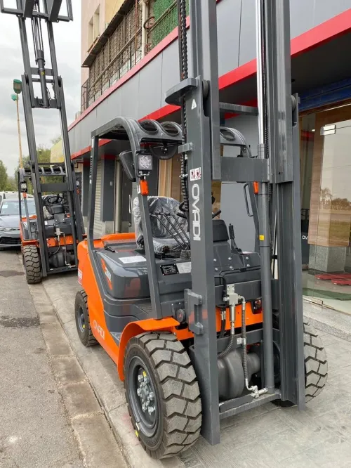 Chariot élevateur OVADI HELI 3t/4.5m ovadi (heli) 2025