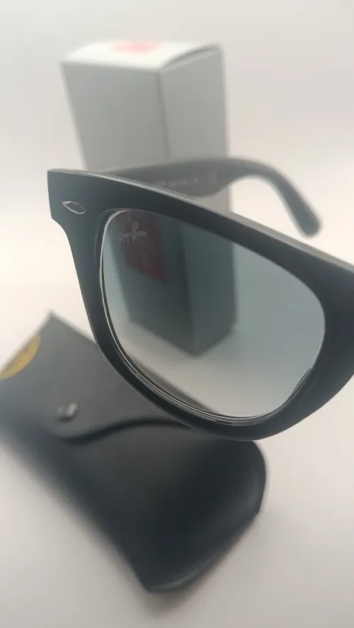 lunettes ray ban  wayfarer 
