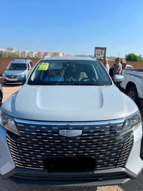 Geely X6 Pro  2025 Luxury 