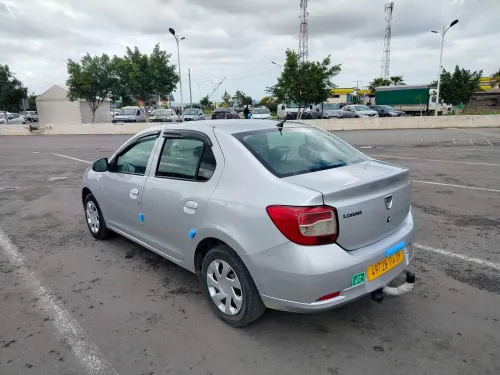 Dacia Logan 2014 Roumanie 1.2 GPL (La tout)*