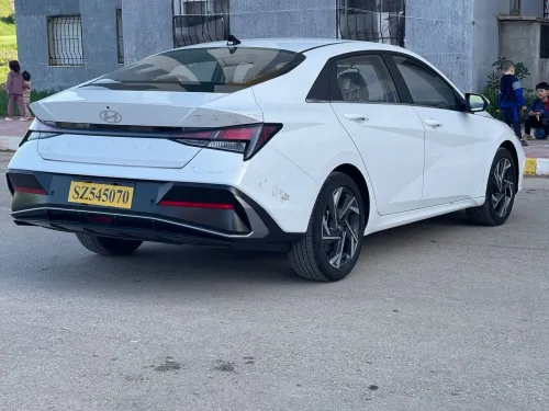 Hyundai Elantra 2026 Glx