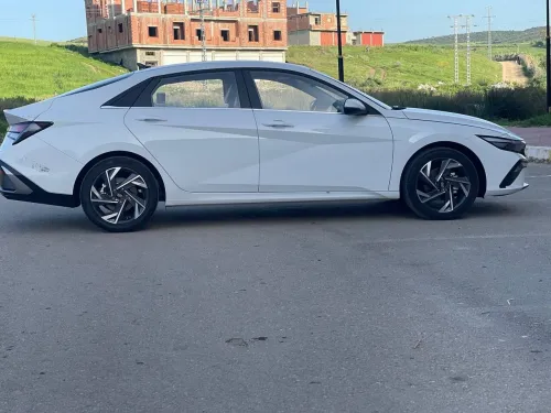 Hyundai Elantra 2026 Glx