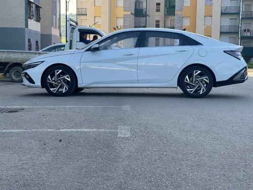 Hyundai Elantra 2026 Glx