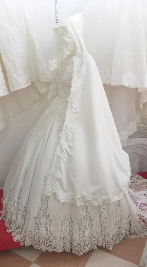 Vente Robes blanches et autres