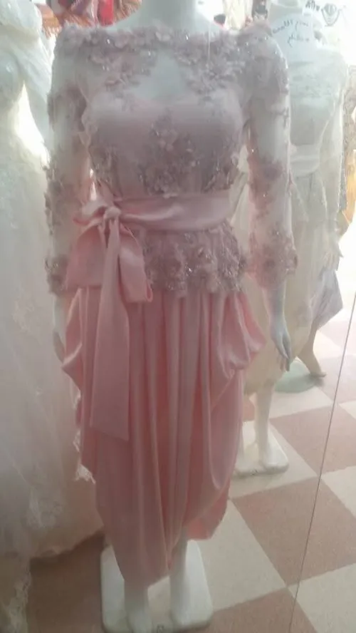 Vente Robes blanches et autres
