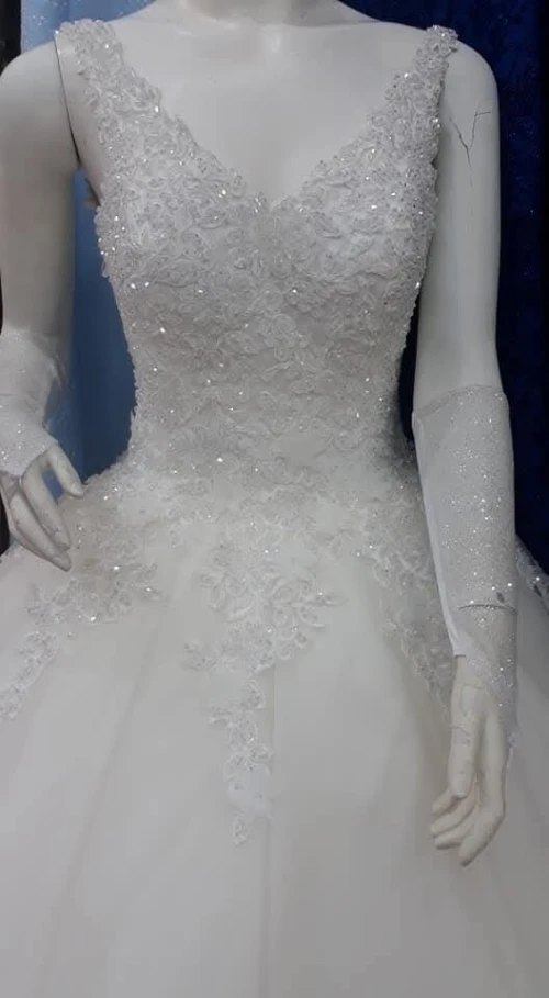 Vente Robes blanches et autres