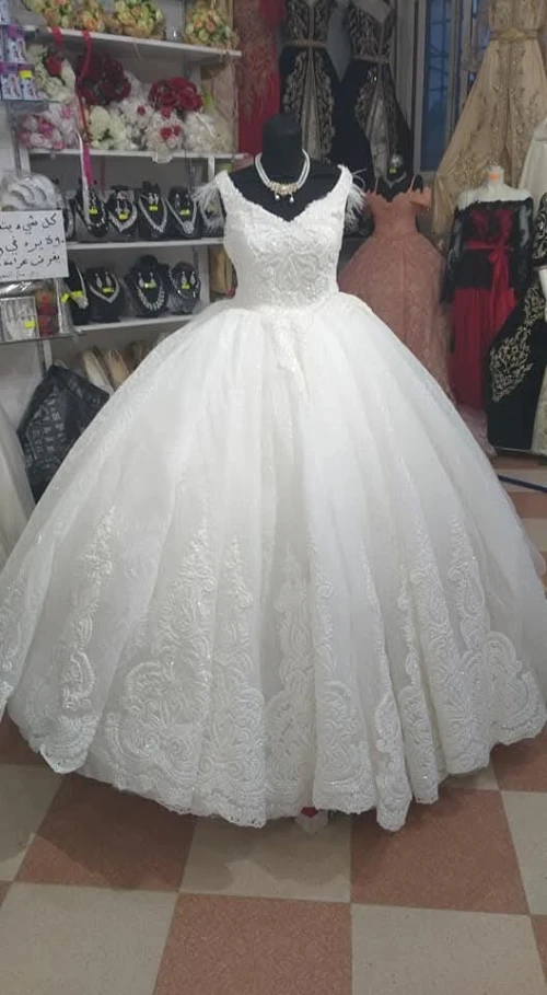 Vente Robes blanches et autres