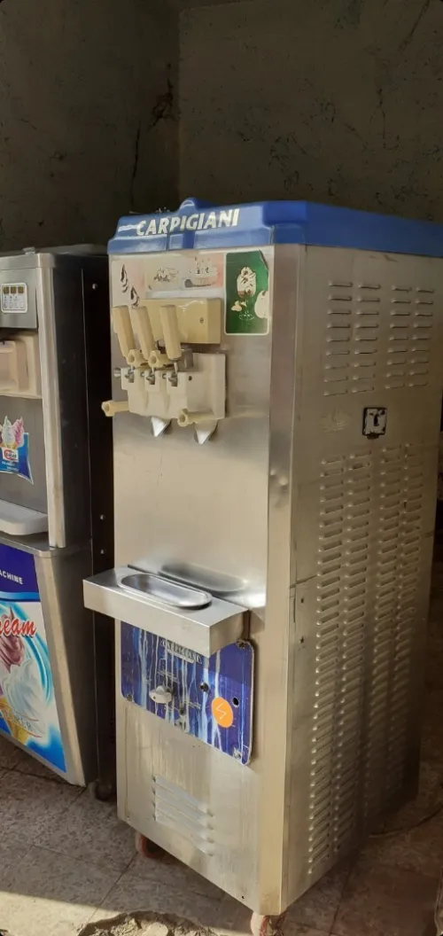 ماكينة أيس كريم  machine  cream