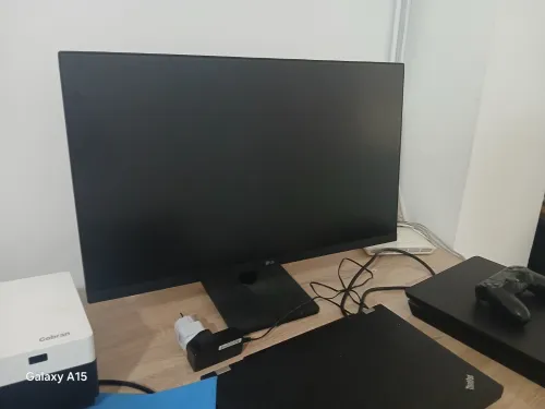 écran de pc  lg  27''