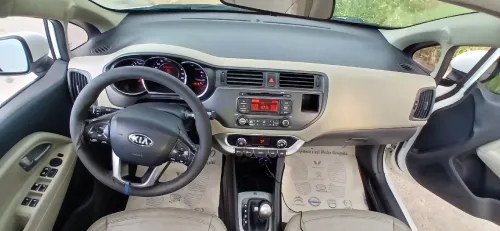 Kia Rio 5 portes 2015 Rio 5 portes