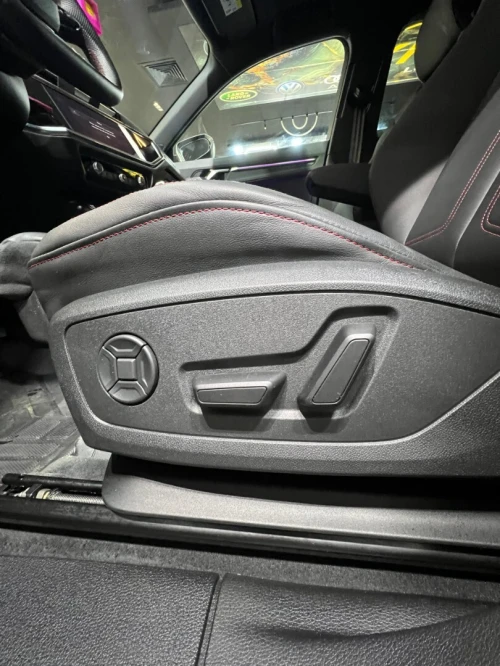 Audi Q3 2025 s line black black