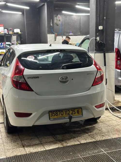 Hyundai Accent RB  4 portes 2012 Accent RB  4 portes