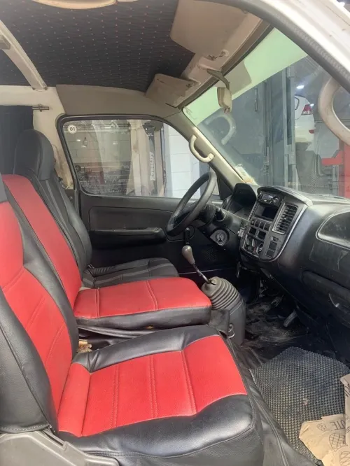 Nissan Urvan E25 2008