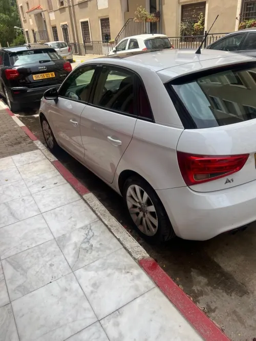 Audi A1 Sportback 2015 Intuition
