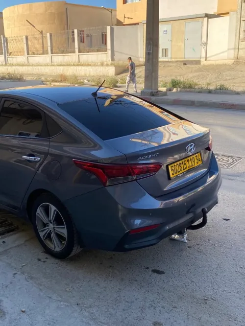 Hyundai Accent RB  4 portes 2019 GL DZ