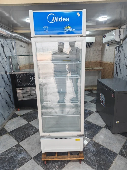 Frigo Présentoir Vertical ثلاجة عرض المشروبات