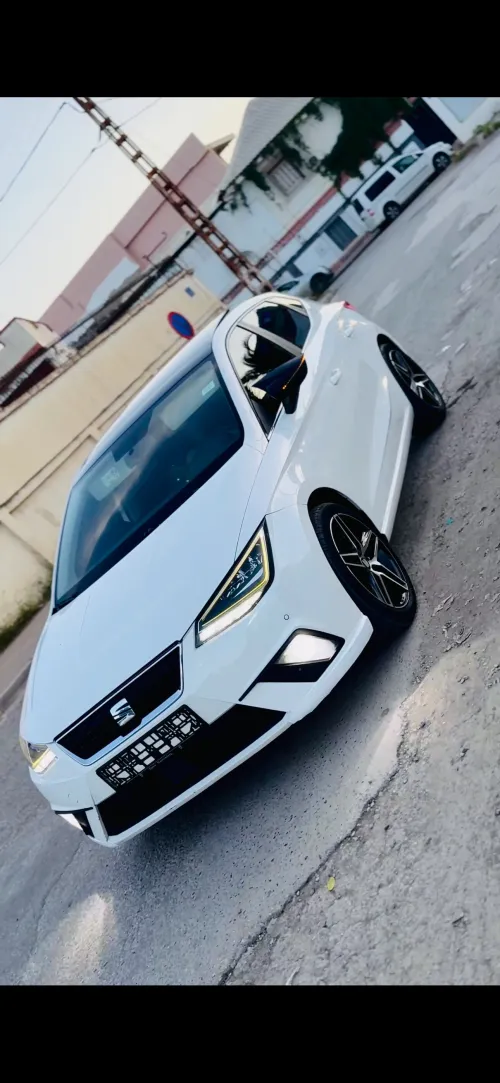 Seat Ibiza 2018 HIGH