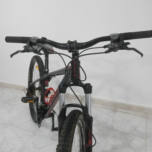 VTT cube en très bon etat
